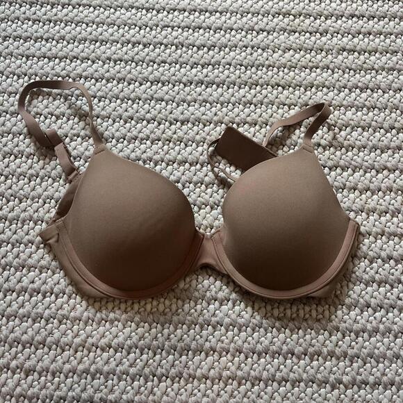 Skims Fits Everybody Bra - Picture 2 of 3